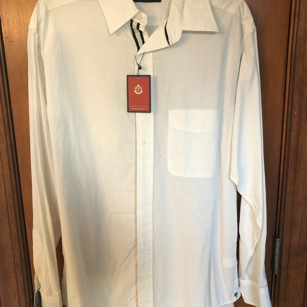New with tags!! Roundtree & Yorke Trademark long sleeve shirt